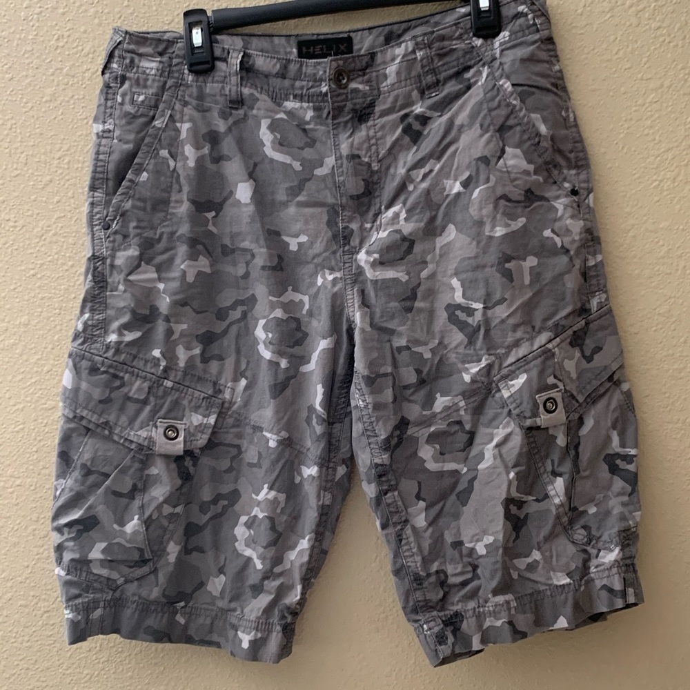 Helix men’s shorts